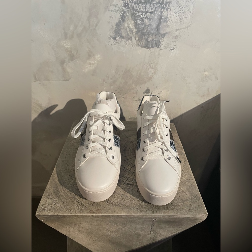 Michael Kors Poppy Lace Up Sneakers in Pale Ocean - Picture 3 of 9